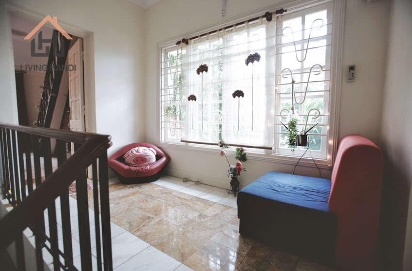 04 bedroom house with lake view for rent in Tay Ho, Hanoi 04 bedroom house with lake view for rent in Tay Ho, Hanoi