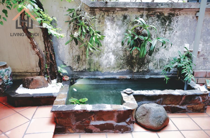 04 bedroom house with lake view for rent in Tay Ho, Hanoi 04 bedroom house with lake view for rent in Tay Ho, Hanoi