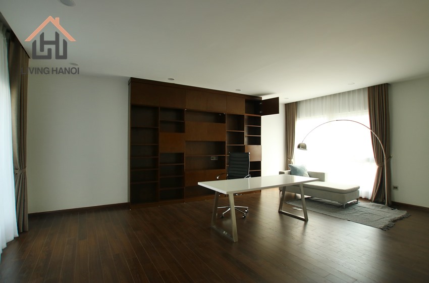 Absolutely beautiful villa with big yard, balcony in Ciputra Q urban area, Hanoi Absolutely beautiful villa with big yard, balcony in Ciputra Q urban area, Hanoi