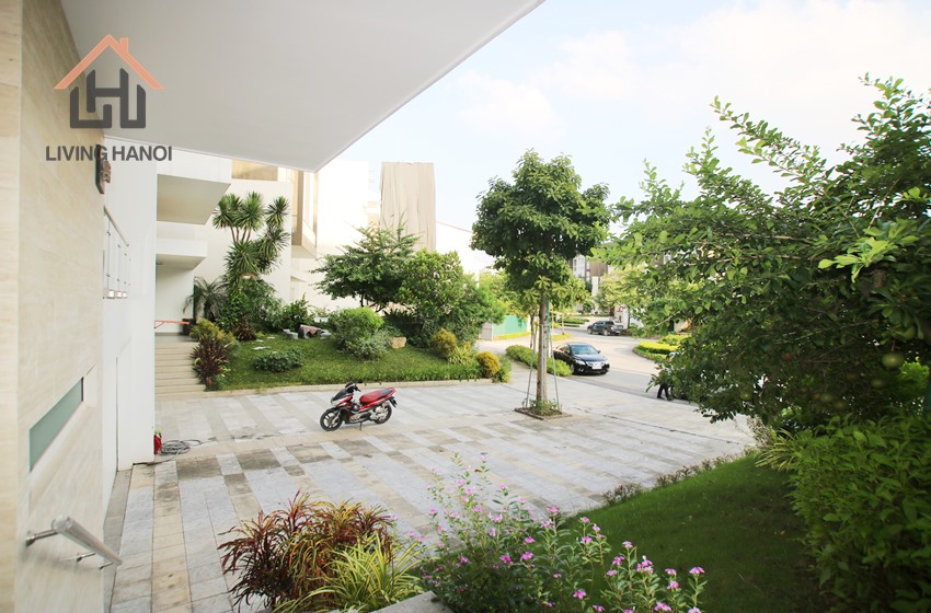 APPLY NOW FOR PRE APPROVAL – Villa for rent in Q block, Ciputra APPLY NOW FOR PRE APPROVAL – Villa for rent in Q block, Ciputra