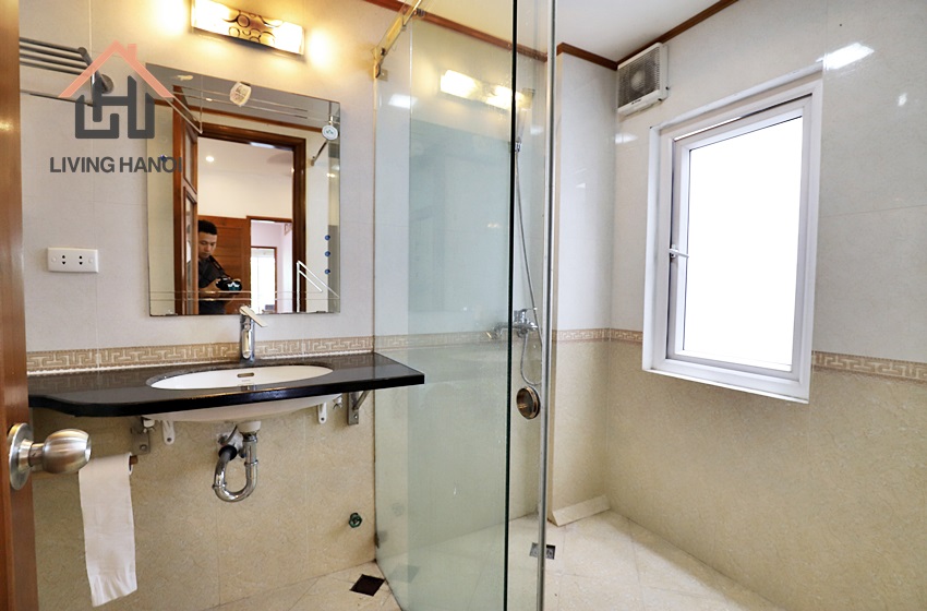 Beautiful 04 bedroom house for rent with lakeview in Tay Ho, Hanoi Beautiful 04 bedroom house for rent with lakeview in Tay Ho, Hanoi