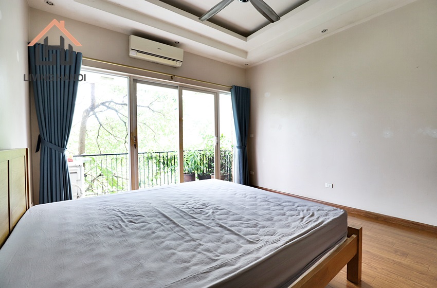 Beautiful 04 bedroom house for rent with lakeview in Tay Ho, Hanoi Beautiful 04 bedroom house for rent with lakeview in Tay Ho, Hanoi