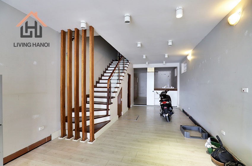 Beautiful 04 bedroom house for rent with lakeview in Tay Ho, Hanoi Beautiful 04 bedroom house for rent with lakeview in Tay Ho, Hanoi