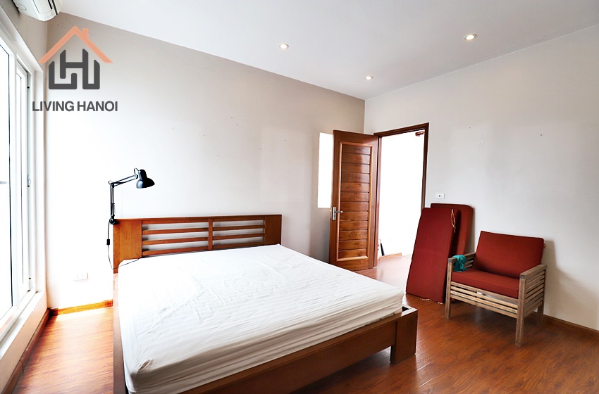 Beautiful 04 bedroom house for rent with lakeview in Tay Ho, Hanoi Beautiful 04 bedroom house for rent with lakeview in Tay Ho, Hanoi