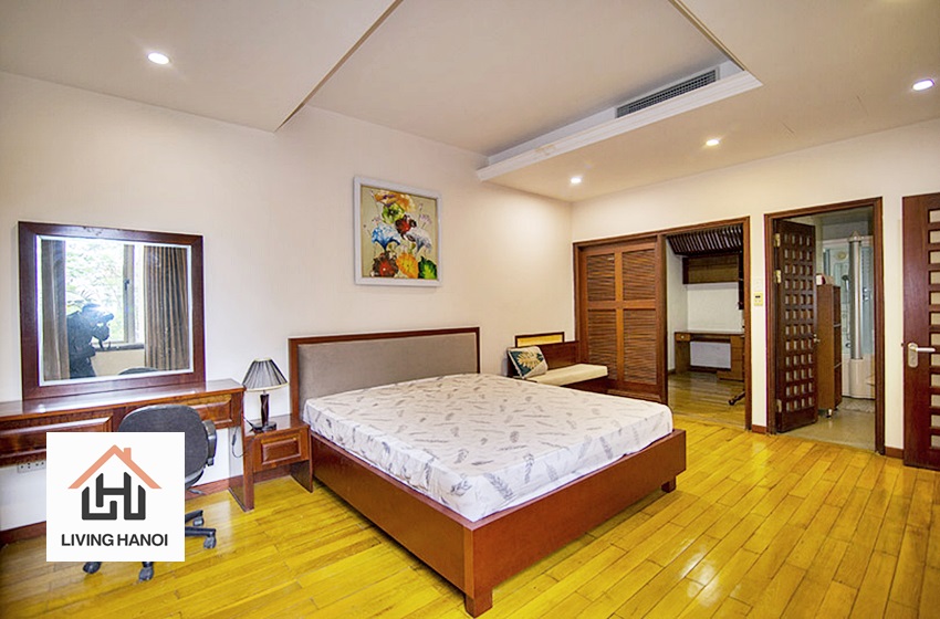 Beautiful 3 bedroom villa with pool for rent in Tay Ho, Hanoi. Beautiful 3 bedroom villa with pool for rent in Tay Ho, Hanoi.