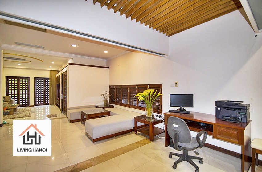 Beautiful 3 bedroom villa with pool for rent in Tay Ho, Hanoi. Beautiful 3 bedroom villa with pool for rent in Tay Ho, Hanoi.