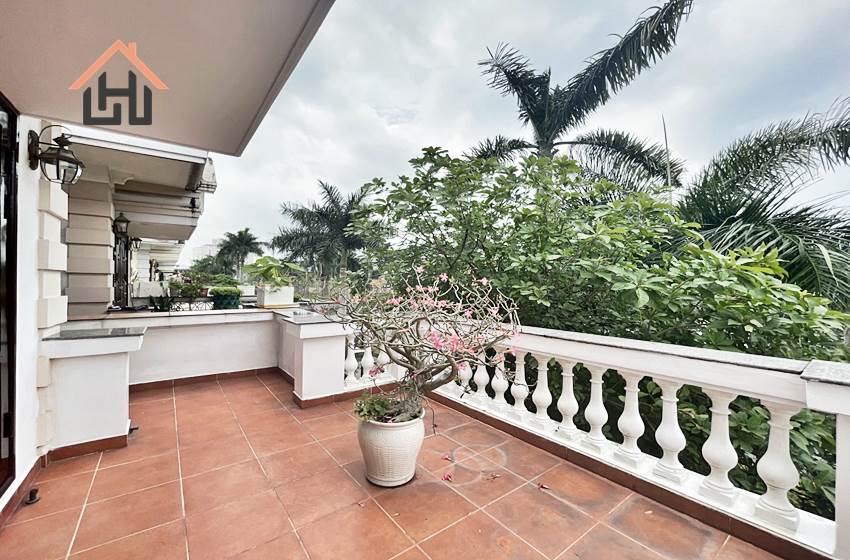 Beautiful 4 bedroom villa close to Unis in Ciputra, Hanoi Beautiful 4 bedroom villa close to Unis in Ciputra, Hanoi
