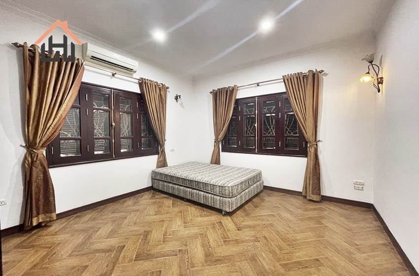 Beautiful 4 bedroom villa close to Unis in Ciputra, Hanoi Beautiful 4 bedroom villa close to Unis in Ciputra, Hanoi