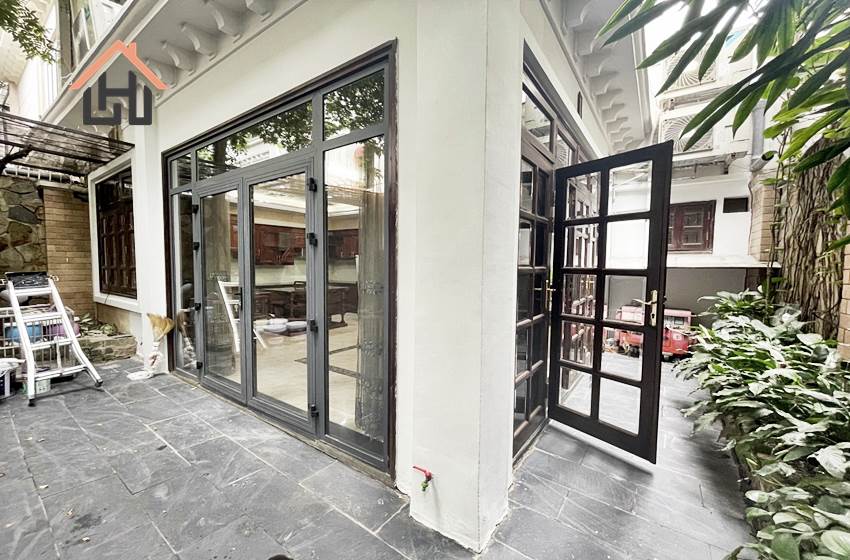 Beautiful 4 bedroom villa close to Unis in Ciputra, Hanoi Beautiful 4 bedroom villa close to Unis in Ciputra, Hanoi