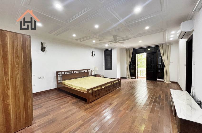 Beautiful 4 bedroom villa close to Unis in Ciputra, Hanoi Beautiful 4 bedroom villa close to Unis in Ciputra, Hanoi
