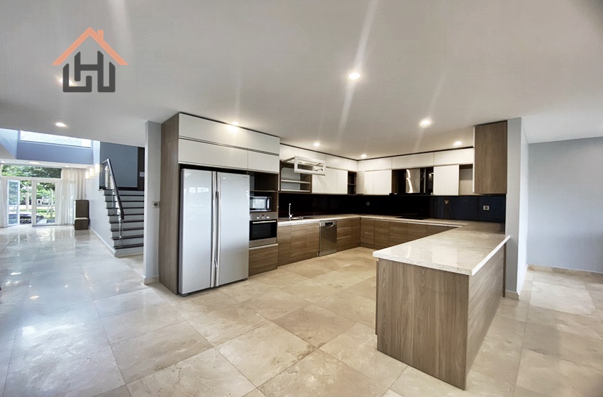 Beautiful and spacious 5 bedroom villa for rent in Tay Ho, Hanoi. Beautiful and spacious 5 bedroom villa for rent in Tay Ho, Hanoi.