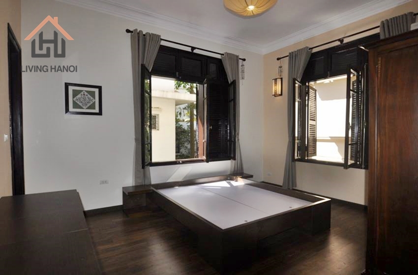 Beautiful layout, fully furnished 3 bedrooms villa with bright windows for rent in Tay Ho Beautiful layout, fully furnished 3 bedrooms villa with bright windows for rent in Tay Ho