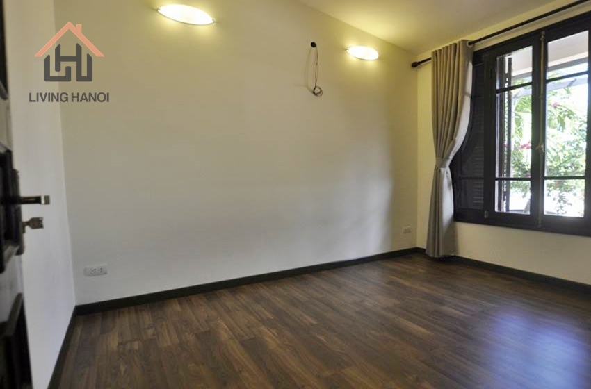 Beautiful layout, fully furnished 3 bedrooms villa with bright windows for rent in Tay Ho Beautiful layout, fully furnished 3 bedrooms villa with bright windows for rent in Tay Ho