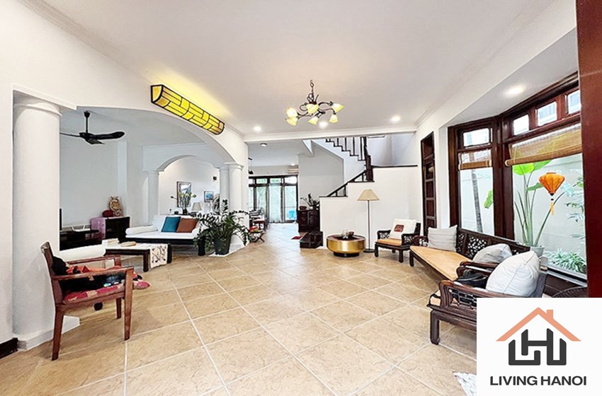 Beautiful villa for rent in Ciputra, Tay Ho, Ha Noi Beautiful villa for rent in Ciputra, Tay Ho, Ha Noi