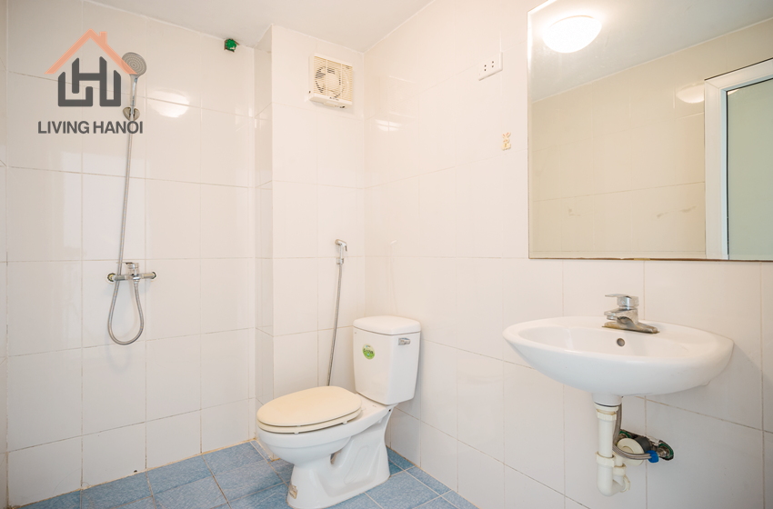 Bright and spacious 4 bedroom house for rent in Au Co, Tay Ho, Hanoi Bright and spacious 4 bedroom house for rent in Au Co, Tay Ho, Hanoi