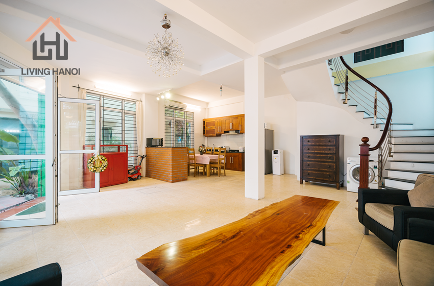 Bright and spacious 4 bedroom house for rent in Au Co, Tay Ho, Hanoi Bright and spacious 4 bedroom house for rent in Au Co, Tay Ho, Hanoi