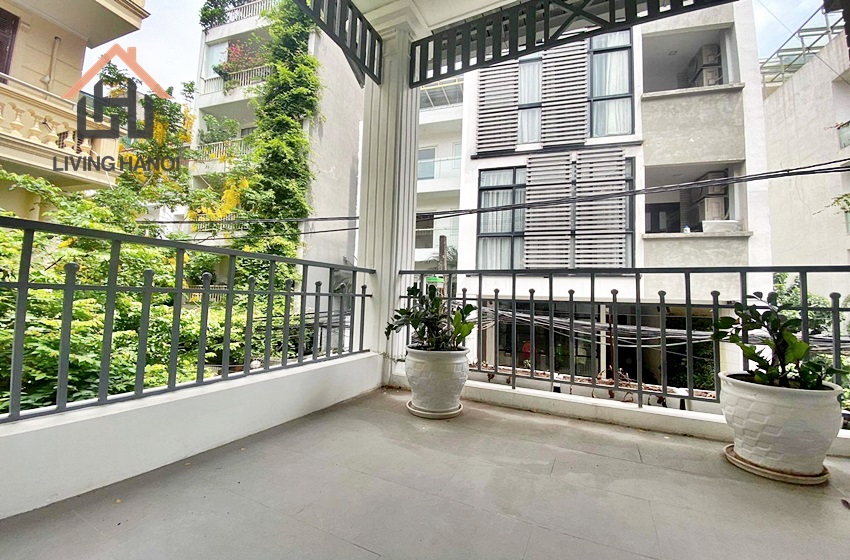 Bright house with 5 bedrooms for rent in Tay Ho, Hanoi Bright house with 5 bedrooms for rent in Tay Ho, Hanoi