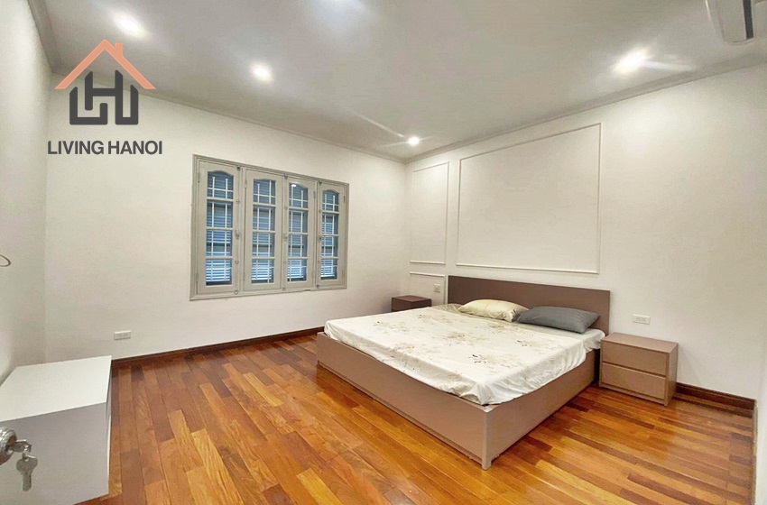 Bright house with 5 bedrooms for rent in Tay Ho, Hanoi Bright house with 5 bedrooms for rent in Tay Ho, Hanoi