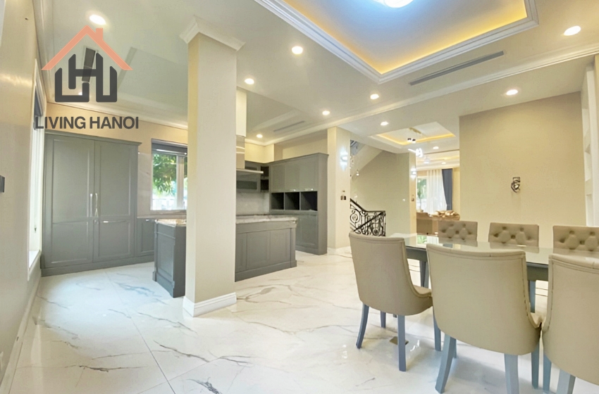 Charming house with 04 bedrooms for rent in Vinhomes Riverside, Hanoi. Charming house with 04 bedrooms for rent in Vinhomes Riverside, Hanoi.