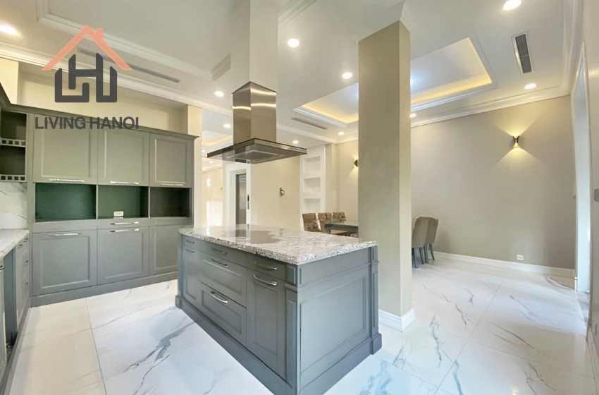 Charming house with 04 bedrooms for rent in Vinhomes Riverside, Hanoi. Charming house with 04 bedrooms for rent in Vinhomes Riverside, Hanoi.