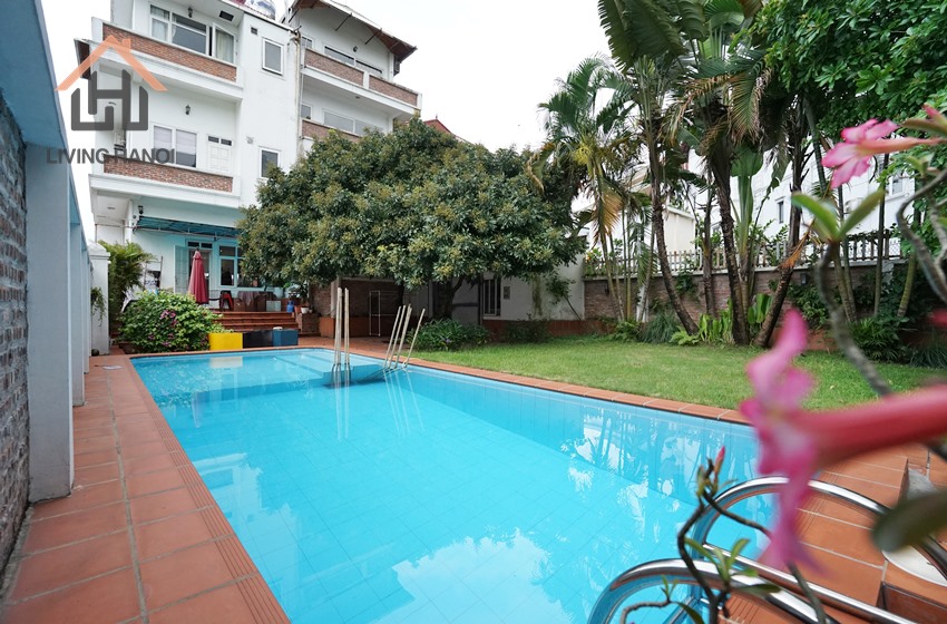 Classical house with swimming pool for rent in Au Co, Tay Ho, Hanoi Classical house with swimming pool for rent in Au Co, Tay Ho, Hanoi