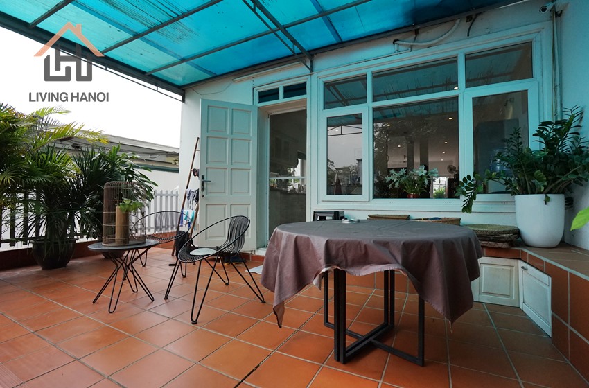 Classical house with swimming pool for rent in Au Co, Tay Ho, Hanoi Classical house with swimming pool for rent in Au Co, Tay Ho, Hanoi