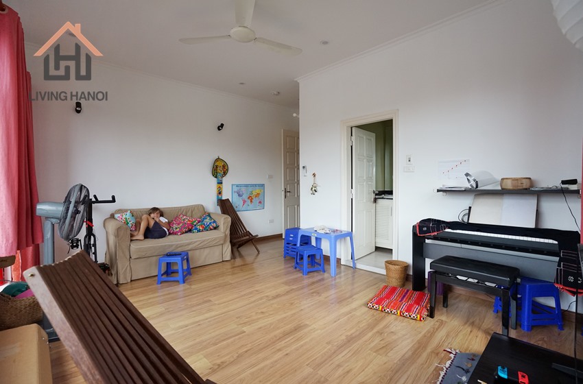 Classical house with swimming pool for rent in Au Co, Tay Ho, Hanoi Classical house with swimming pool for rent in Au Co, Tay Ho, Hanoi