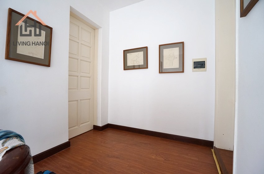 Classical house with swimming pool for rent in Au Co, Tay Ho, Hanoi Classical house with swimming pool for rent in Au Co, Tay Ho, Hanoi