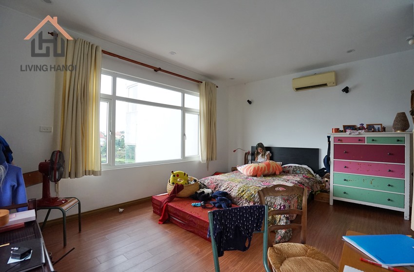 Classical house with swimming pool for rent in Au Co, Tay Ho, Hanoi Classical house with swimming pool for rent in Au Co, Tay Ho, Hanoi