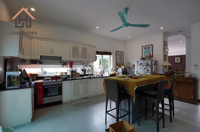 Classical house with swimming pool for rent in Au Co, Tay Ho, Hanoi Classical house with swimming pool for rent in Au Co, Tay Ho, Hanoi