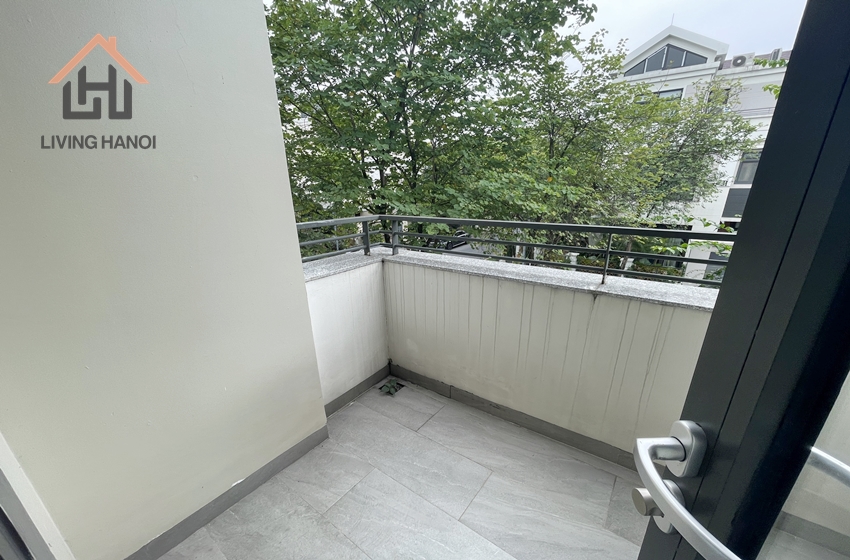 FAMILY LIVING! Big villa for rent in Starlake, Tay Ho Tay, Hanoi FAMILY LIVING! Big villa for rent in Starlake, Tay Ho Tay, Hanoi