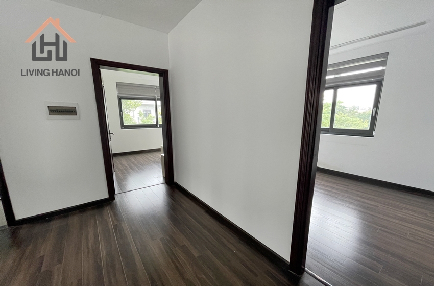 FAMILY LIVING! Big villa for rent in Starlake, Tay Ho Tay, Hanoi FAMILY LIVING! Big villa for rent in Starlake, Tay Ho Tay, Hanoi