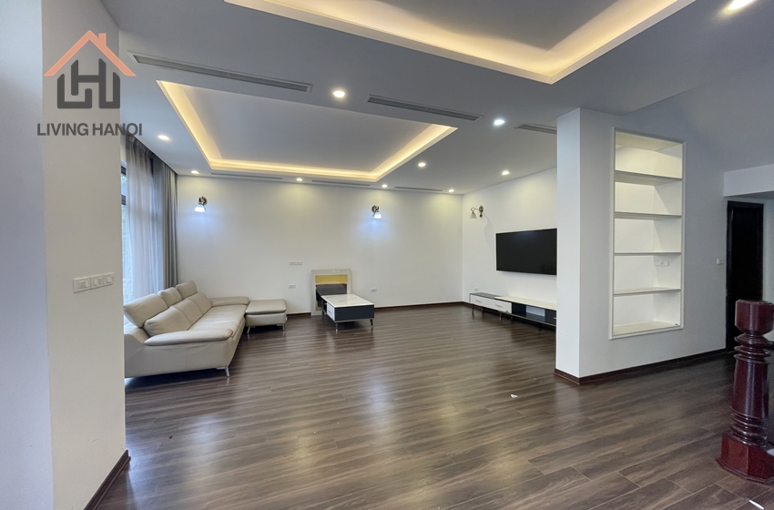 FAMILY LIVING! Big villa for rent in Starlake, Tay Ho Tay, Hanoi FAMILY LIVING! Big villa for rent in Starlake, Tay Ho Tay, Hanoi