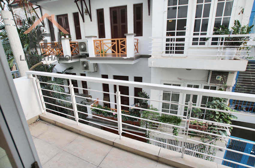 Four bedroom villa for rent in Tay Ho, Hanoi Four bedroom villa for rent in Tay Ho, Hanoi