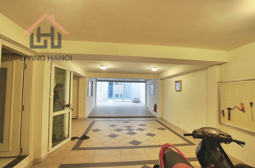Four bedroom villa for rent in Tay Ho, Hanoi Four bedroom villa for rent in Tay Ho, Hanoi