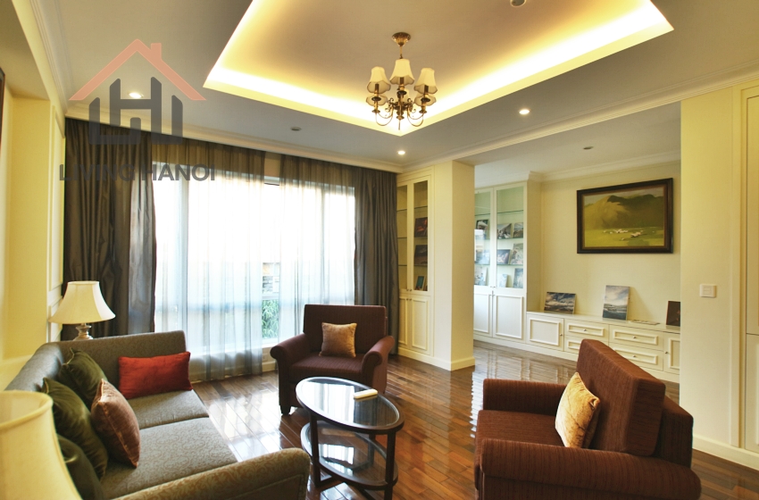 Four bedroom villa for rent in Tay Ho, Hanoi Four bedroom villa for rent in Tay Ho, Hanoi