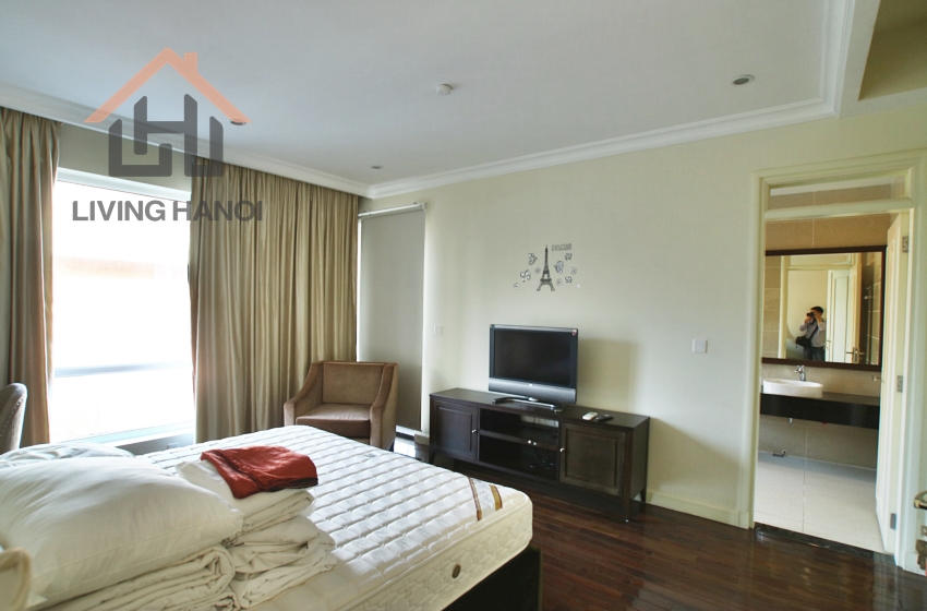 Four bedroom villa for rent in Tay Ho, Hanoi Four bedroom villa for rent in Tay Ho, Hanoi