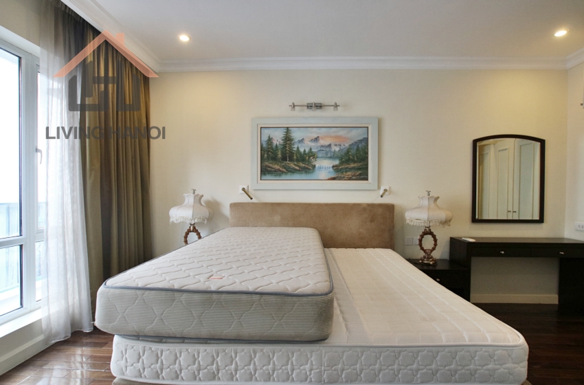 Four bedroom villa for rent in Tay Ho, Hanoi Four bedroom villa for rent in Tay Ho, Hanoi