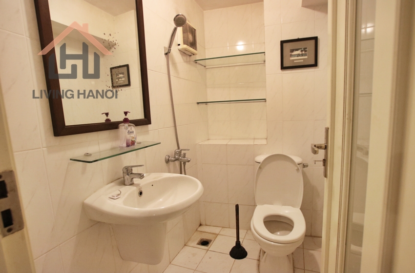 Four bedroom villa for rent in Tay Ho, Hanoi Four bedroom villa for rent in Tay Ho, Hanoi