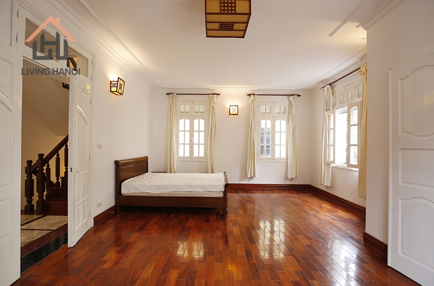 Fully Furnished villa with pool for rent in Tay Ho, Hanoi Fully Furnished villa with pool for rent in Tay Ho, Hanoi