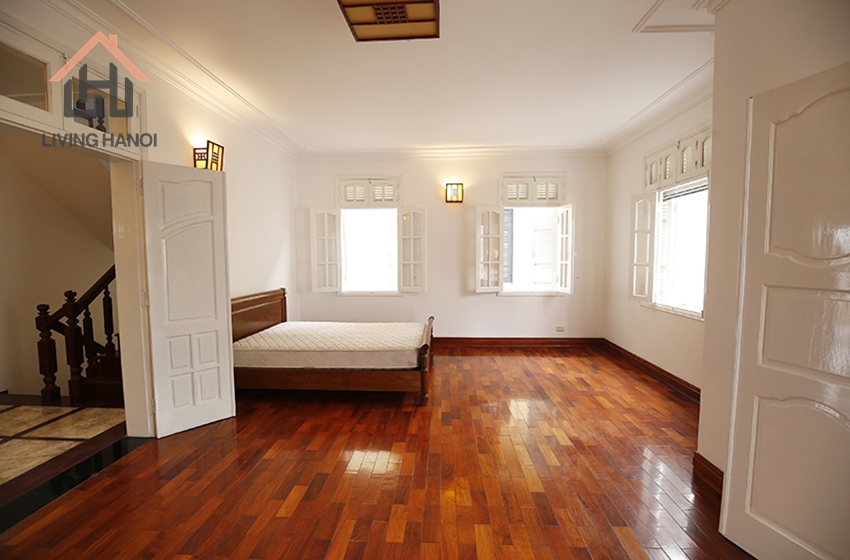 Fully Furnished villa with pool for rent in Tay Ho, Hanoi Fully Furnished villa with pool for rent in Tay Ho, Hanoi