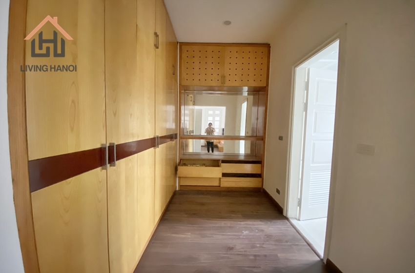 Fully furniture house for rent, 4 bedrooms, in Ciputra, Hanoi Fully furniture house for rent, 4 bedrooms, in Ciputra, Hanoi