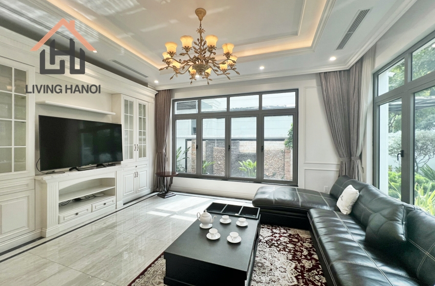 Gorgeous 04 bedrooms house available for rent in Vinhomes Riverside, Hanoi Gorgeous 04 bedrooms house available for rent in Vinhomes Riverside, Hanoi