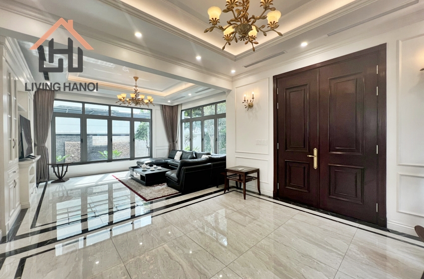 Gorgeous 04 bedrooms house available for rent in Vinhomes Riverside, Hanoi Gorgeous 04 bedrooms house available for rent in Vinhomes Riverside, Hanoi