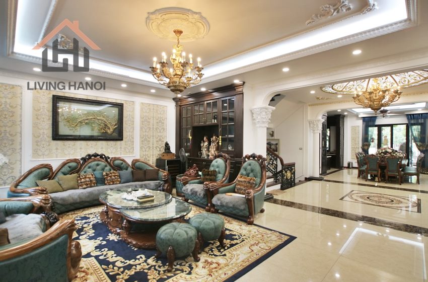 Gorgeous house available for rent in Vinhomes Riverside, Hanoi Gorgeous house available for rent in Vinhomes Riverside, Hanoi