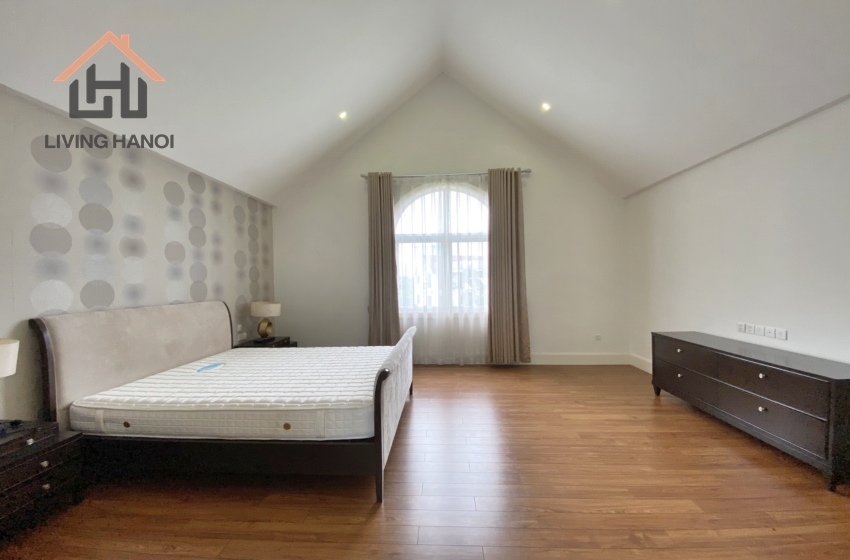 Harmony 03 bedroom house for rent in Vinhomes Riverside, Long Bien, Hanoi Harmony 03 bedroom house for rent in Vinhomes Riverside, Long Bien, Hanoi