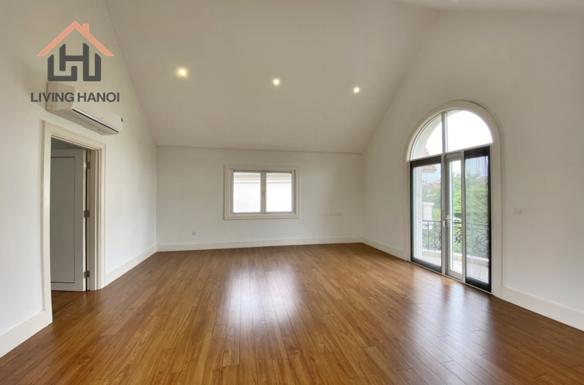 Harmony 03 bedroom house for rent in Vinhomes Riverside, Long Bien, Hanoi Harmony 03 bedroom house for rent in Vinhomes Riverside, Long Bien, Hanoi