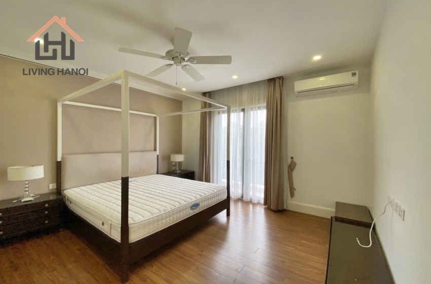 Harmony 03 bedroom house for rent in Vinhomes Riverside, Long Bien, Hanoi Harmony 03 bedroom house for rent in Vinhomes Riverside, Long Bien, Hanoi