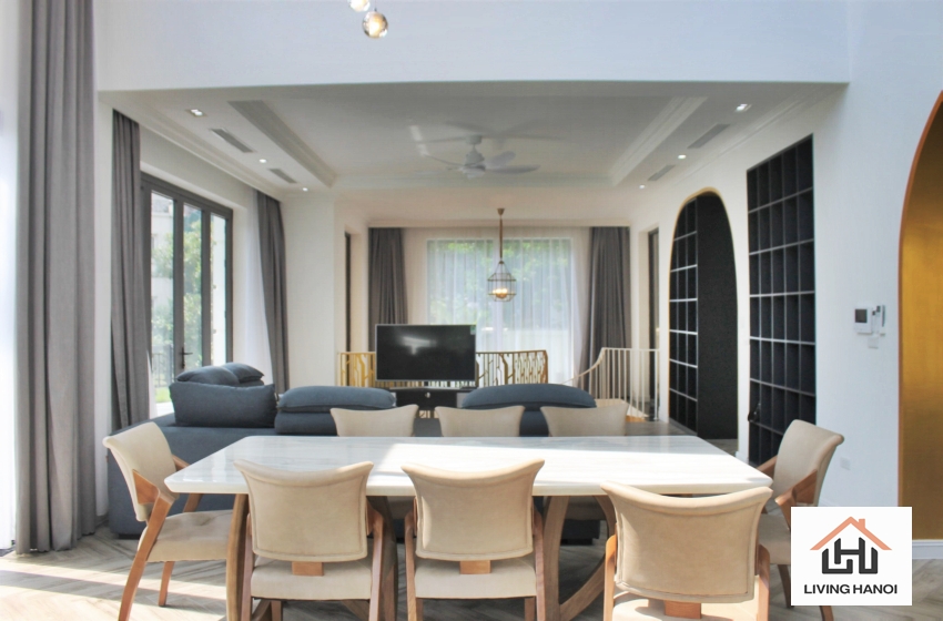 Harmony 04 bedroom house for rent in Vinhomes Riverside, Hanoi Harmony 04 bedroom house for rent in Vinhomes Riverside, Hanoi