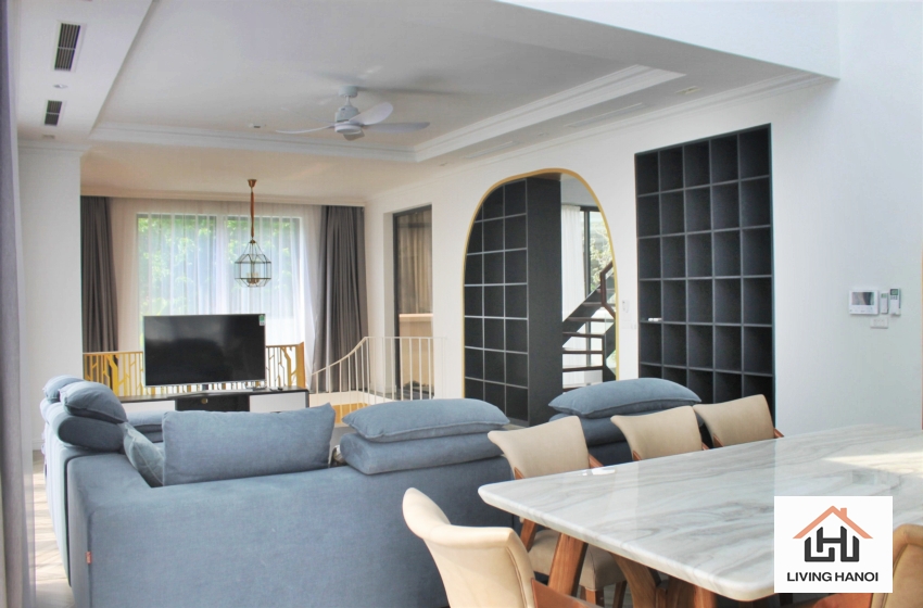Harmony 04 bedroom house for rent in Vinhomes Riverside, Hanoi Harmony 04 bedroom house for rent in Vinhomes Riverside, Hanoi